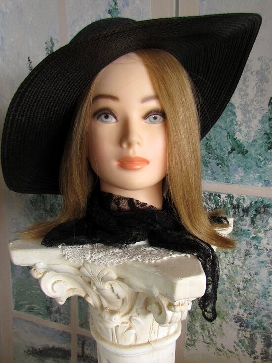 BLACK WIDE BRIMMED HAT, ROMANTIC HEROINE PORTRAIT STORYBOOK MYSTERIOUS VINTAGE main image 4